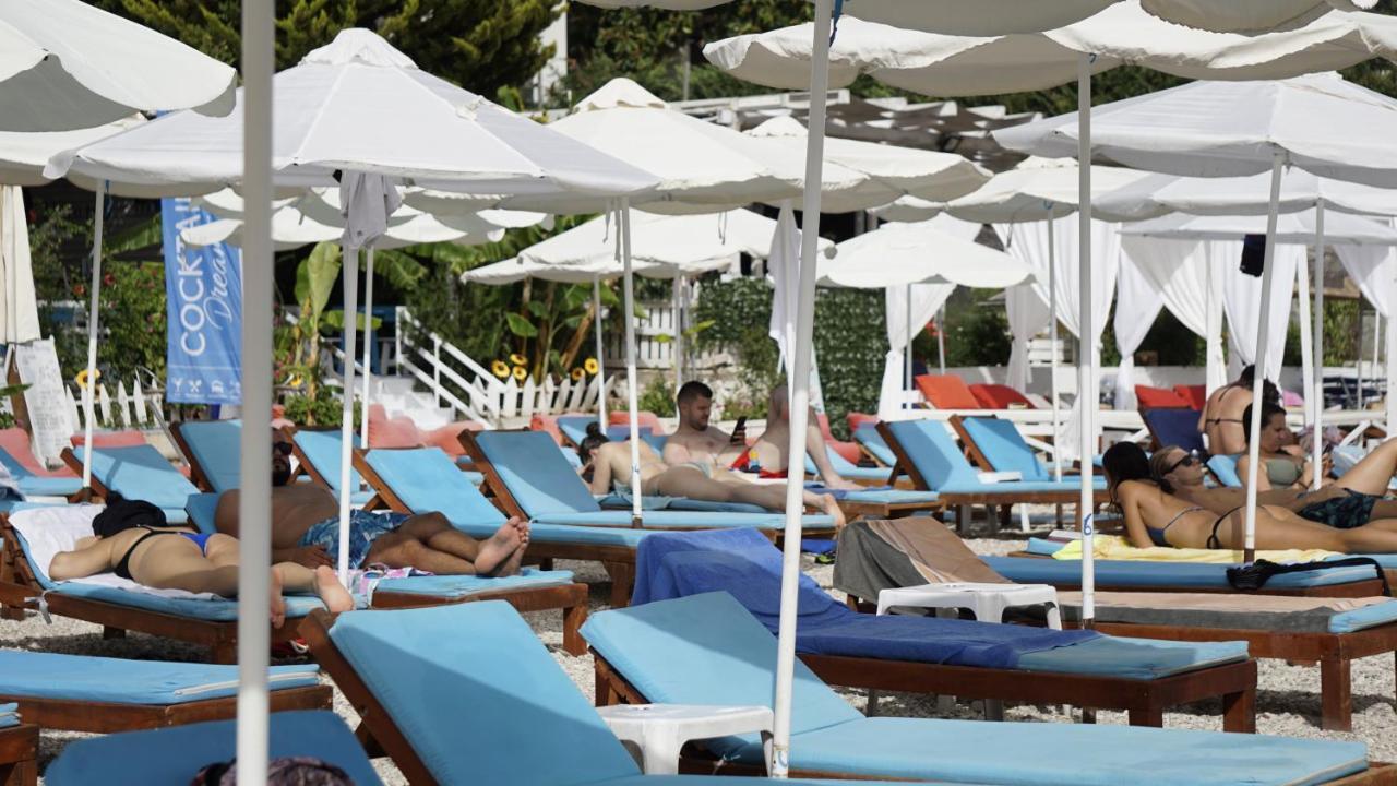 Cocktail & Dreams - Beach Hotel Saranda Extérieur photo
