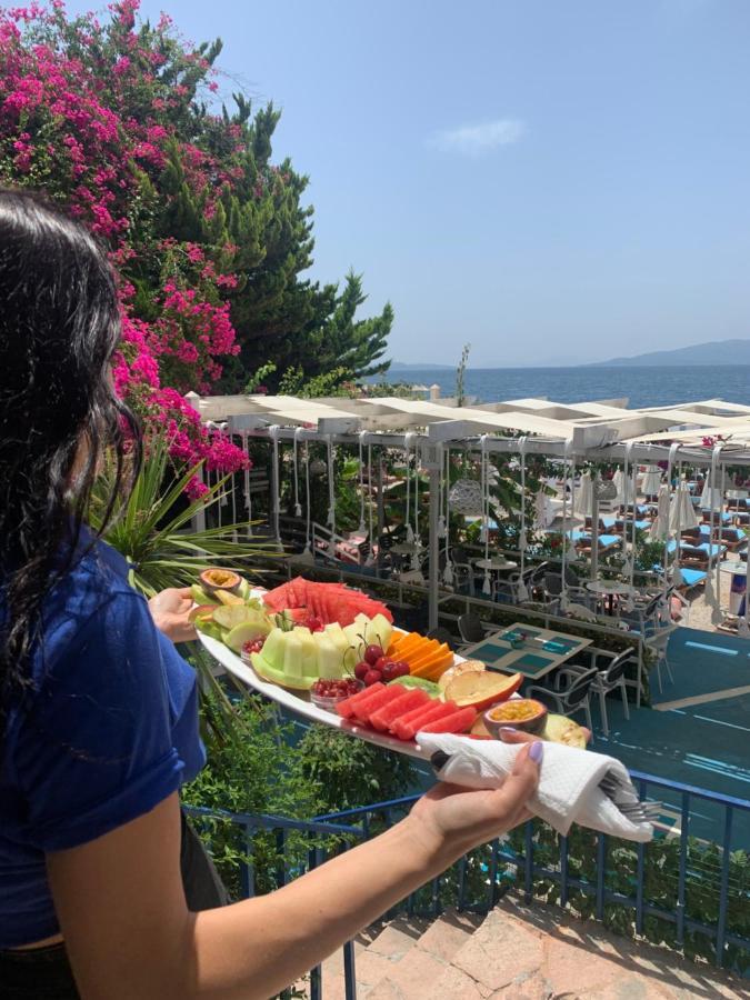 Cocktail & Dreams - Beach Hotel Saranda Extérieur photo