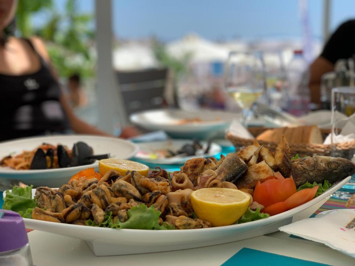 Cocktail & Dreams - Beach Hotel Saranda Extérieur photo
