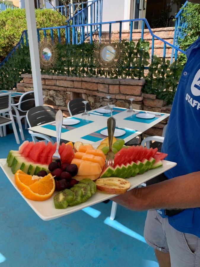 Cocktail & Dreams - Beach Hotel Saranda Extérieur photo