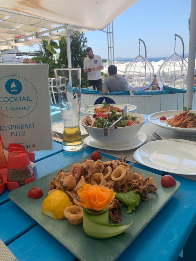 Cocktail & Dreams - Beach Hotel Saranda Extérieur photo