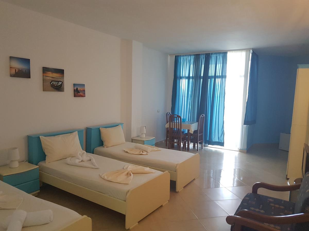 Cocktail & Dreams - Beach Hotel Saranda Extérieur photo